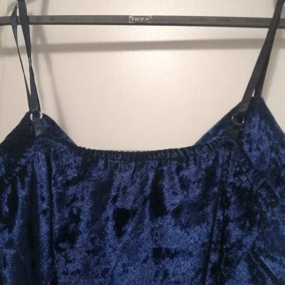 Velvet bodysuit - Picture 3 of 5